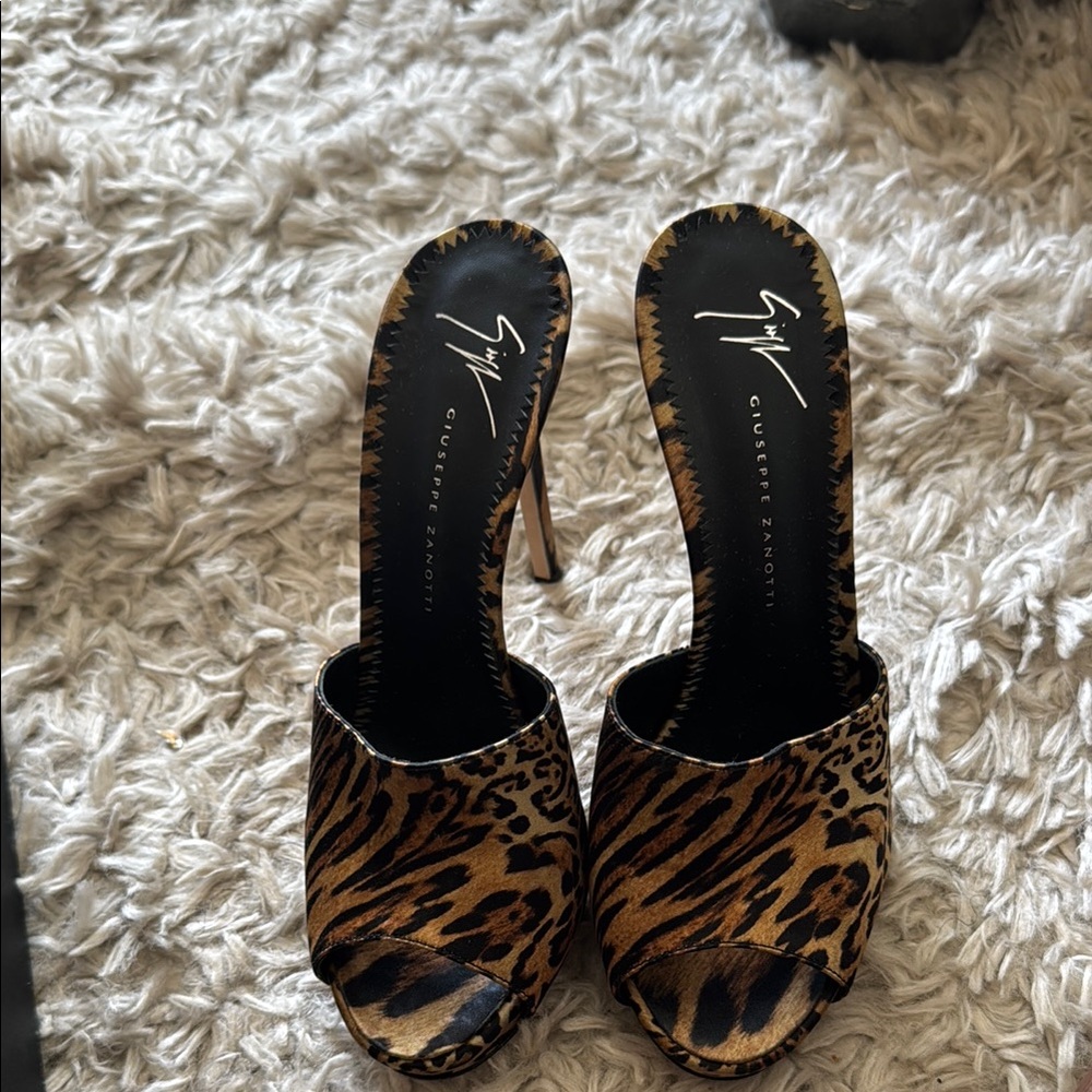 Giuseppe Zanotti Women's Leopard Print Heels